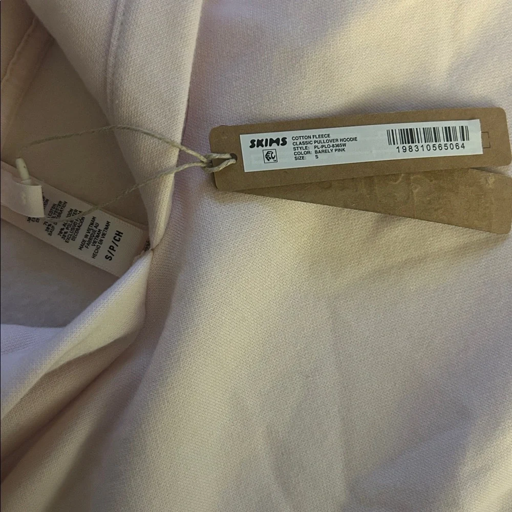 SKIMS Cotton Fleece Pullover Hoodie- Light Pink NWT ๐ - Picture 3 of 16
